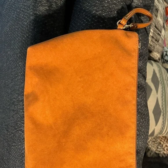 INZI cognac/orange tone XL wristlet / clutch - Picture 4 of 5